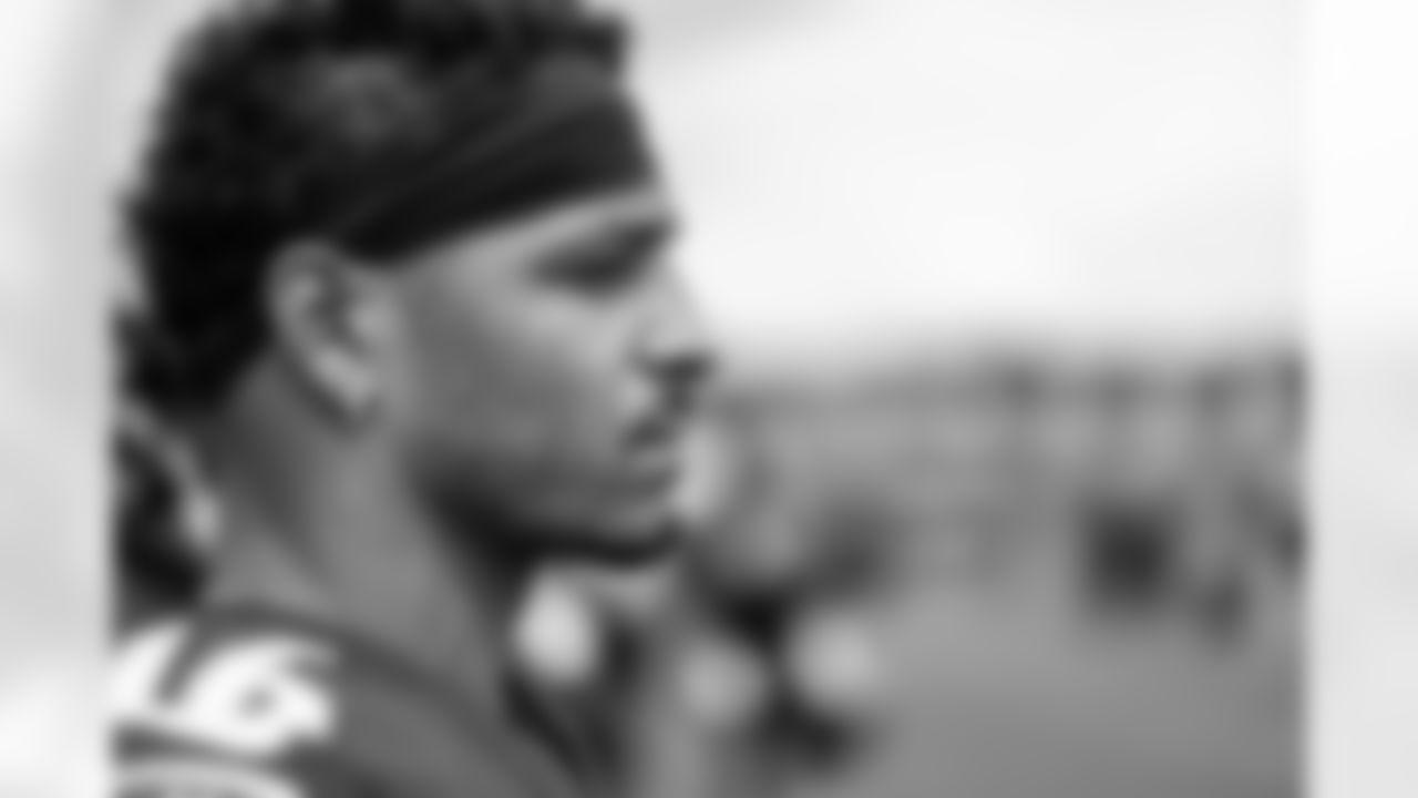 WR Tylan Wallace