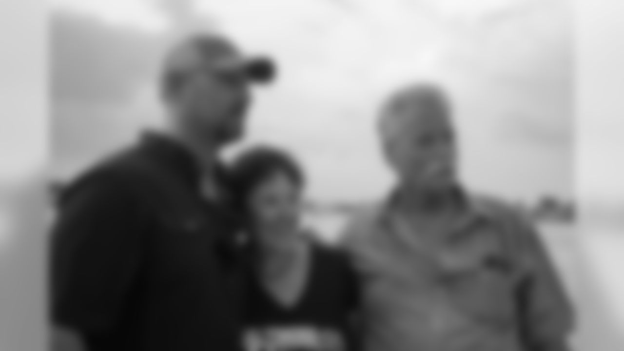 090819HappyHourMiami833
