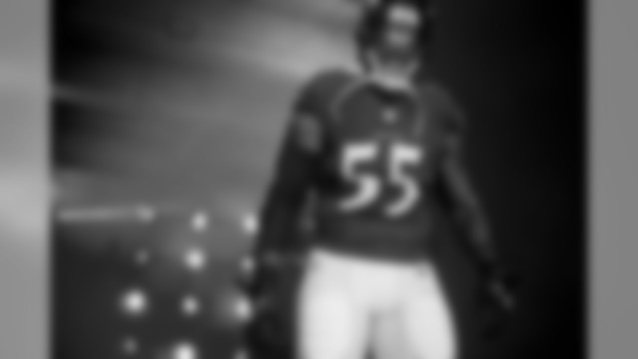 OLB Terrell Suggs, #55