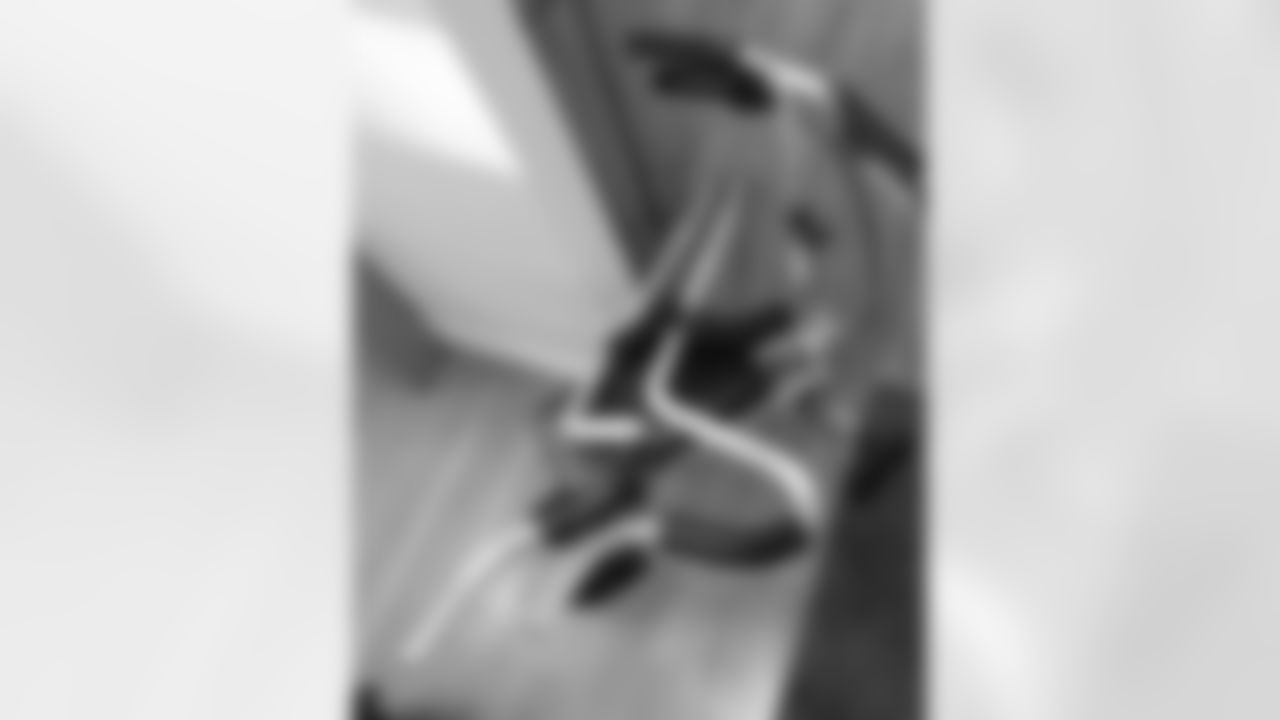 benjaminswatson [Benjamin Watson]: Walking out the house without these two trusted friends for the first time in 7 weeks Praise The Lord!!! Thanks for your prayers!