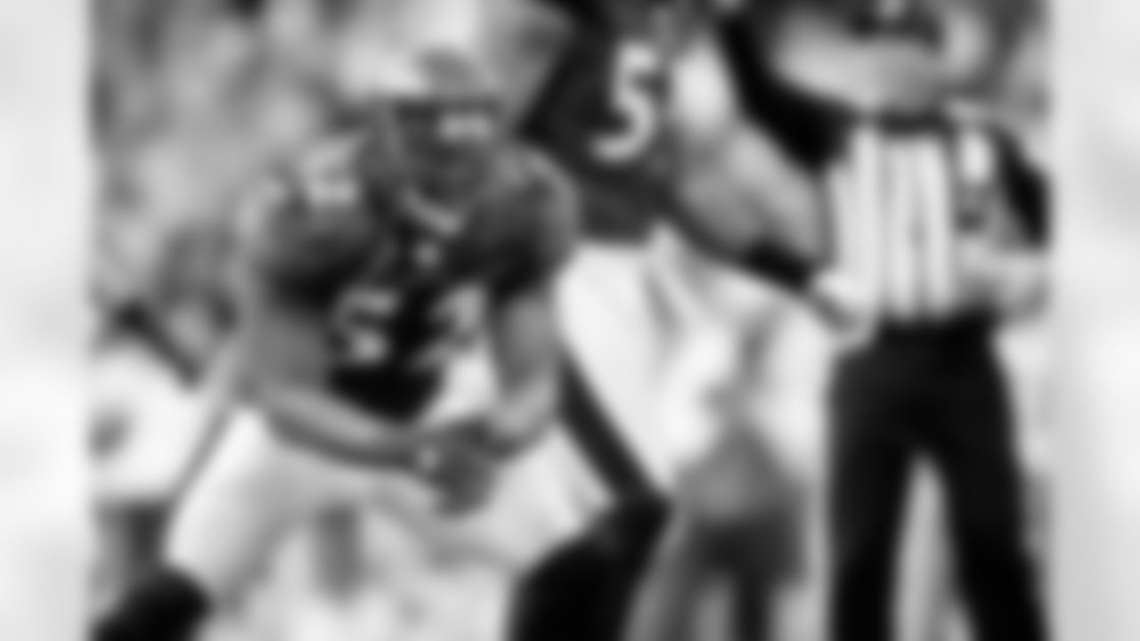Images from the Ravens' 26-10 win over the visiting Miami Dolphins on Sunday, Nov. 7, 2010. The Ravens (6-2) pulled away in the second half on a big day from Joe Flacco and Ray Rice and three interceptions by the defense. Miami (4-4) entered with a perfec