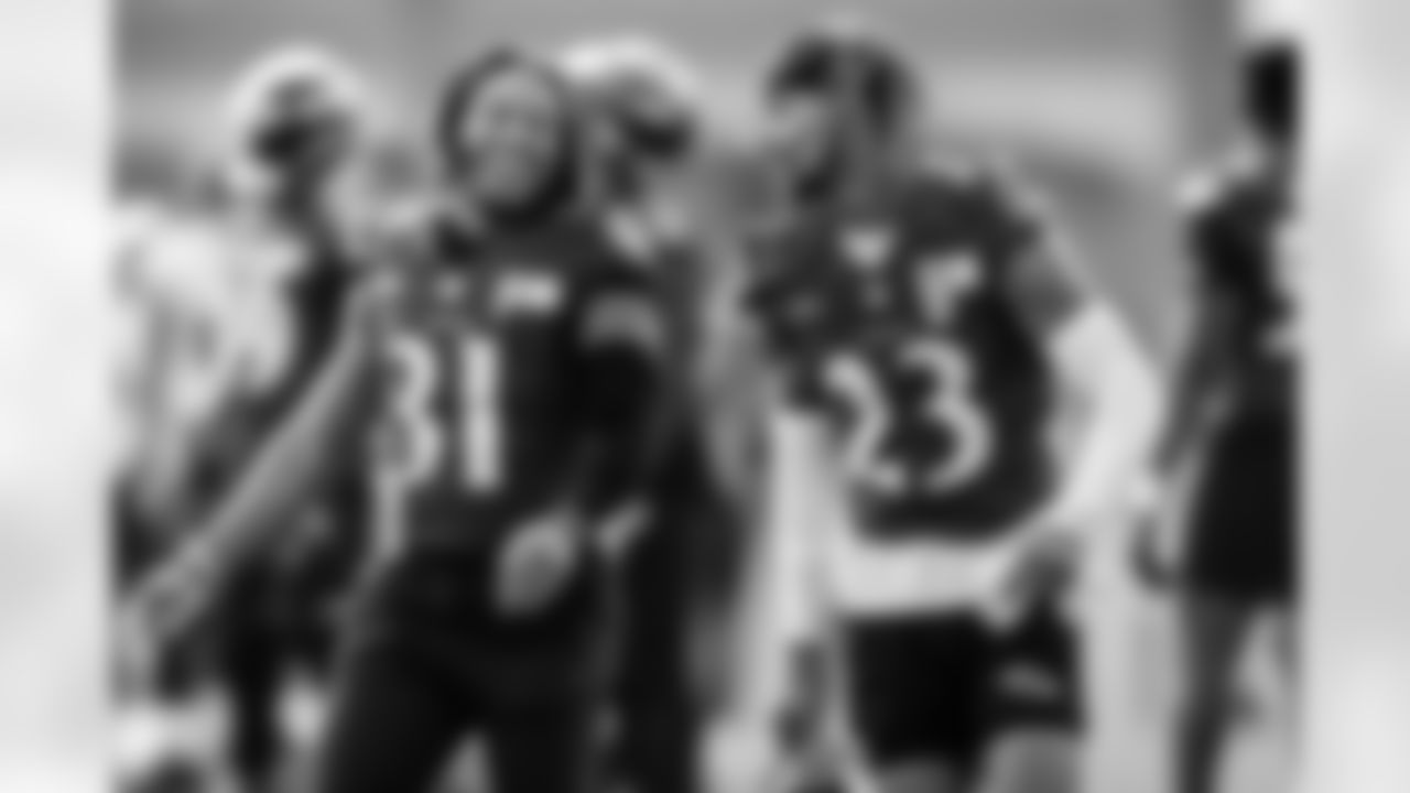 CB Khalil Dorsey, CB Anthony Averett