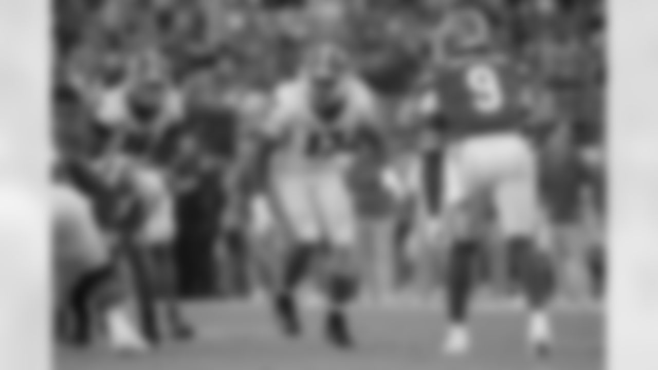 LB Nakobe Dean, Georgia
Dean was the leader of Georgia's defense and a smart, three-down linebacker who can go sideline-to-sideline. He's undersized at 5-foot-11, 229 pounds, but that didn't stop him from being a tackling machine in college.
