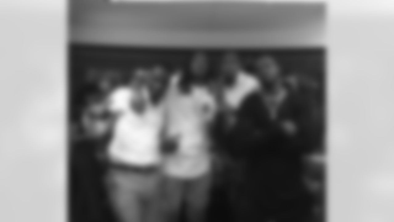 willhill[Will Hill]: (No Caption)