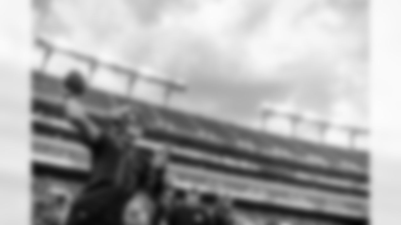QB Brett Hundley