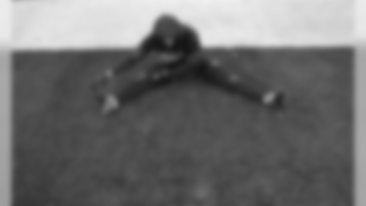 ILB Josh Bynes