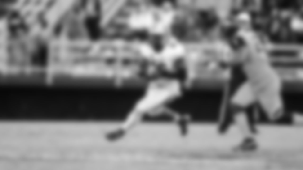 RB Owen Wright