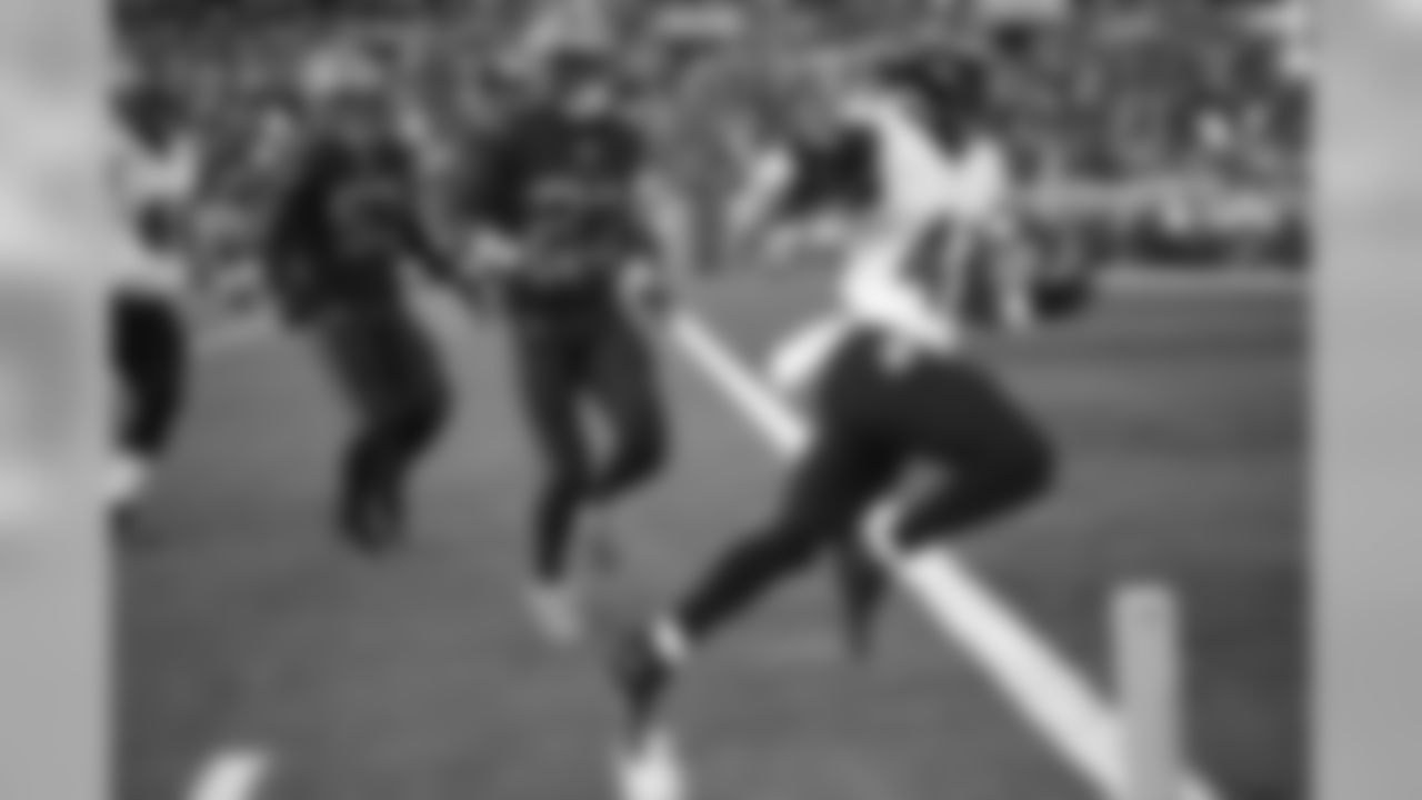 RB Justice Hill