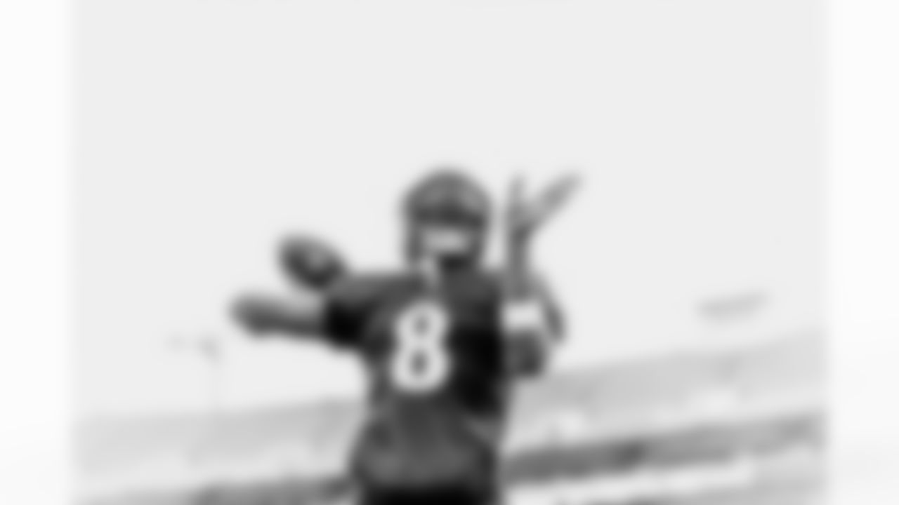 QB Lamar Jackson