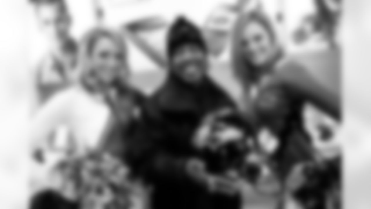 Ravens fans showed their purple pride on Black Friday, November, 27, 2009. Fans were joined by Ravens cheerleaders, Playmakers and Ravens mascot Poe and some lucky fans won autographed memorabilia.
