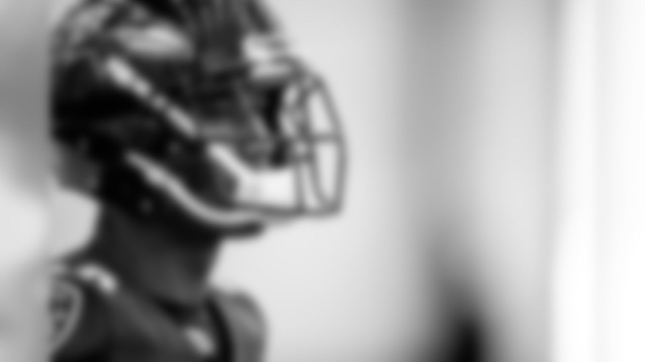 CB Marcus Peters