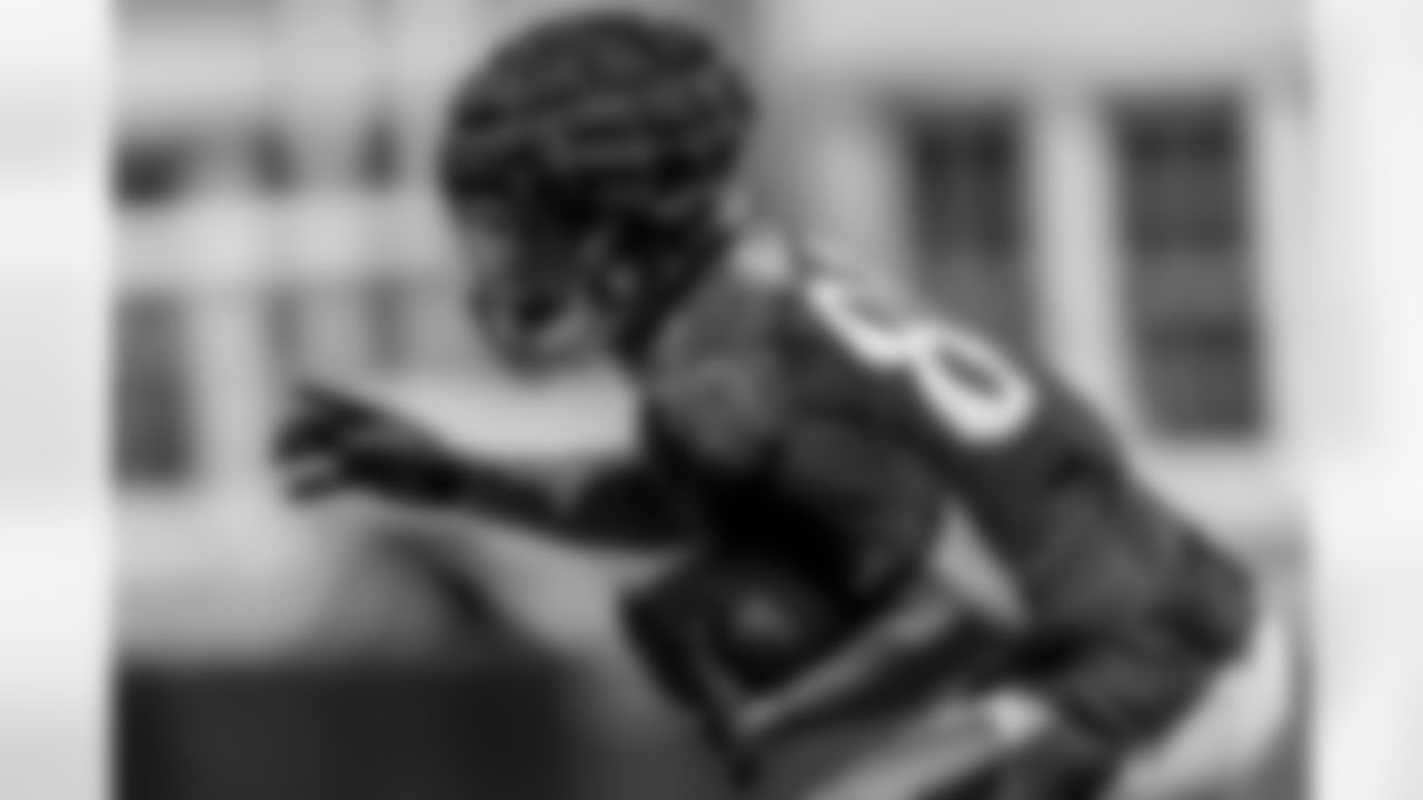 TE Isaiah Likely