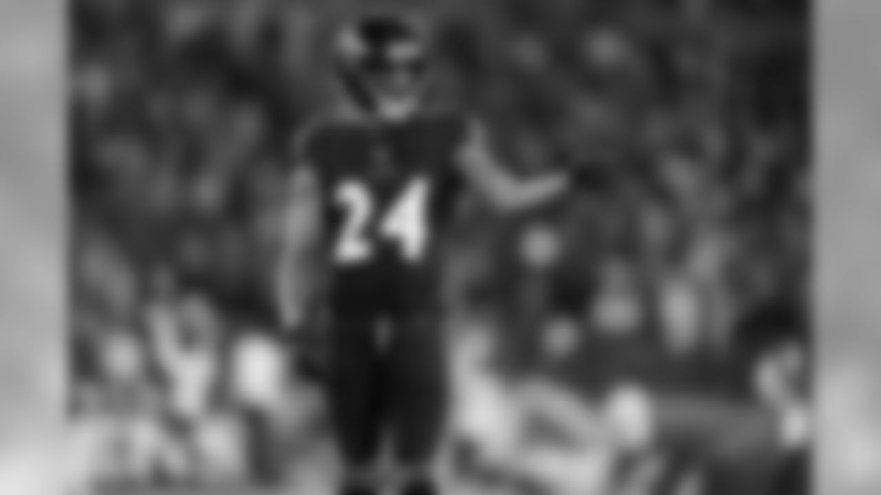 CB Marcus Peters