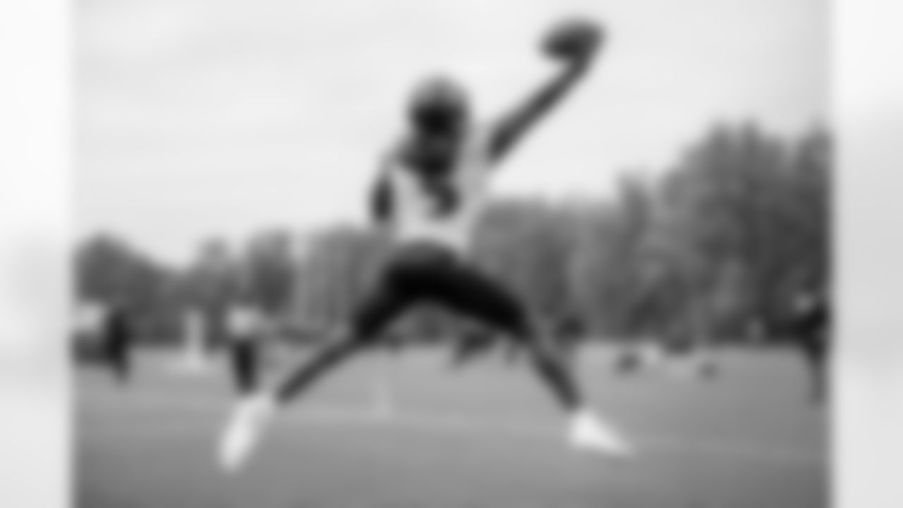 WR Marquise Brown