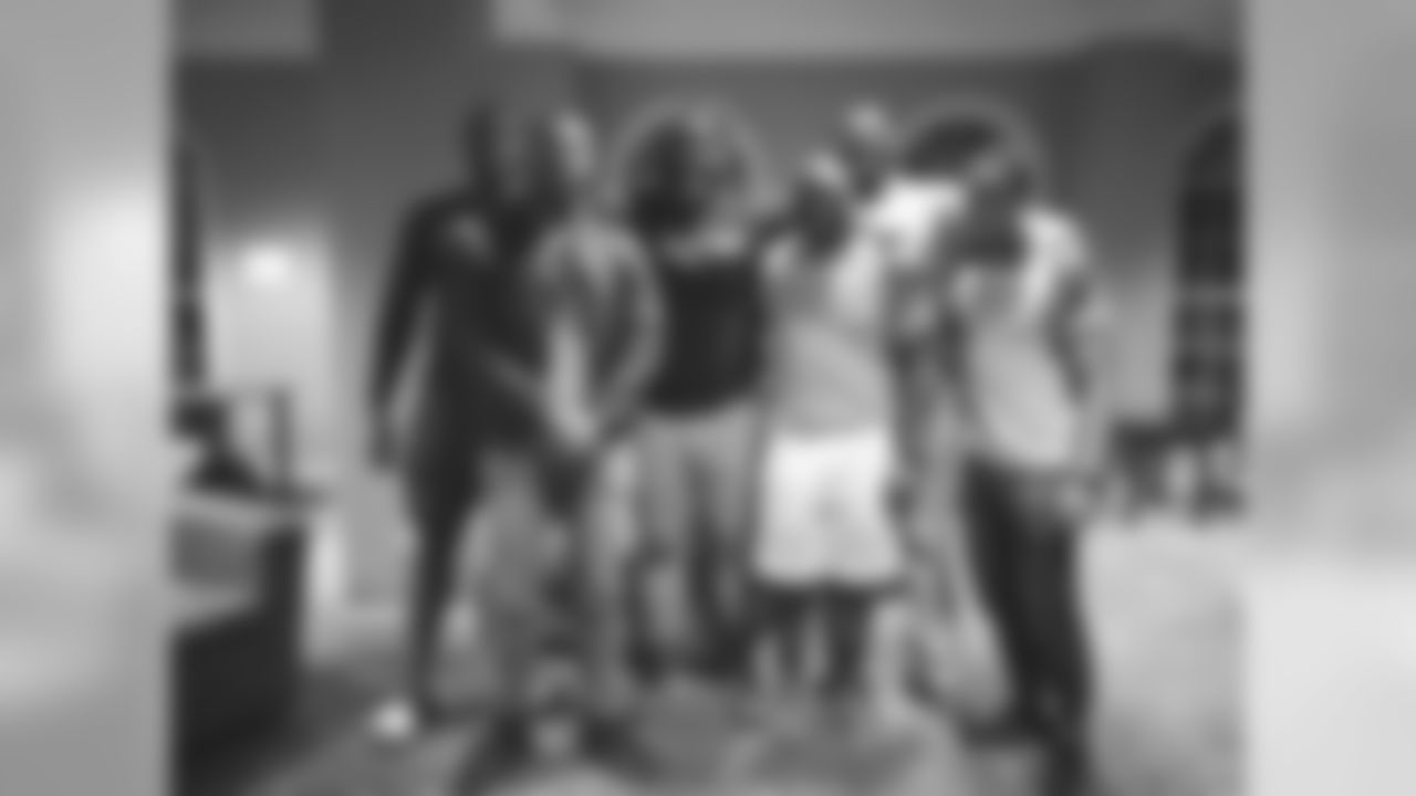 jpowers26 [Jerraud Powers]: Squuuuaaaad #powersgang