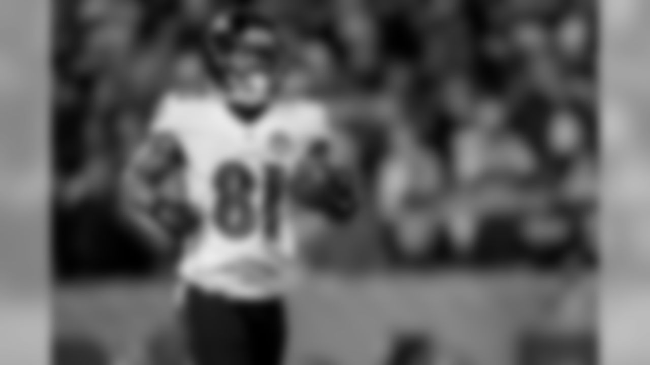 Kaelin Clay
2015 stats: 14 kick returns (24.5 yard average), 23 punt returns (10.6 yard average, 1 touchdown)
Clay was added in mid-November and nearly instantly became the team's primary return specialist. He started with a bang with an 82-yard punt return for a touchdown in Cleveland. His avenue to another roster spot will be as a returner more than a receiver. He'd have to beat out Reynolds and others.