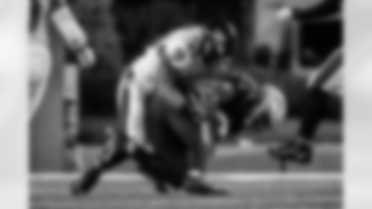 LB Chris Board
