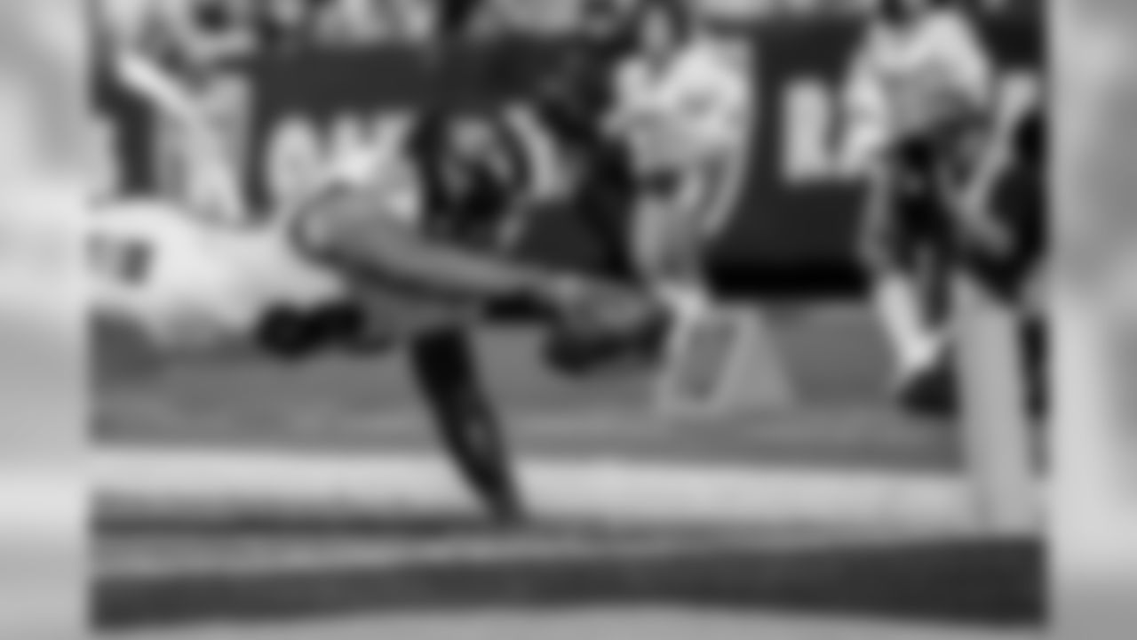 TE Vince Mayle