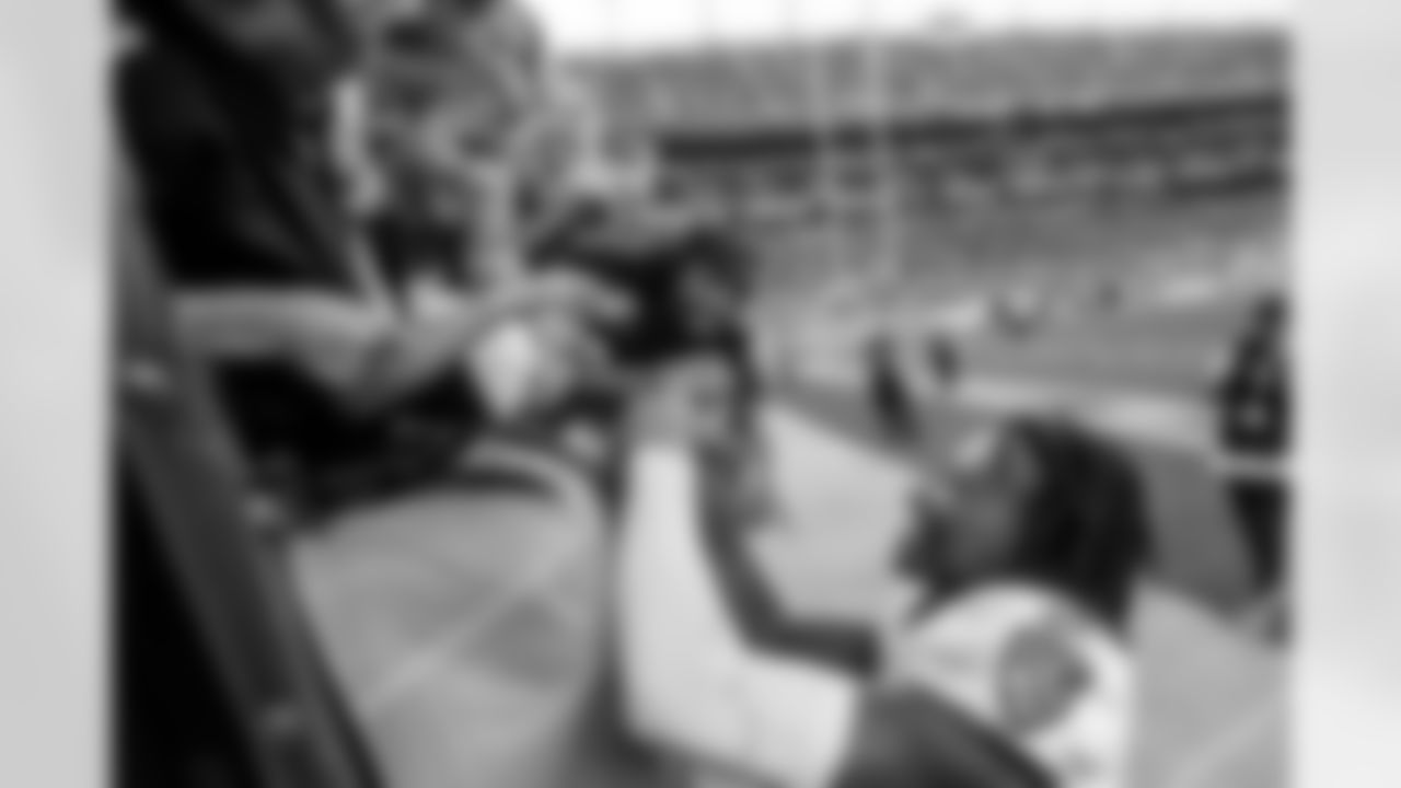 WR Marquise Brown