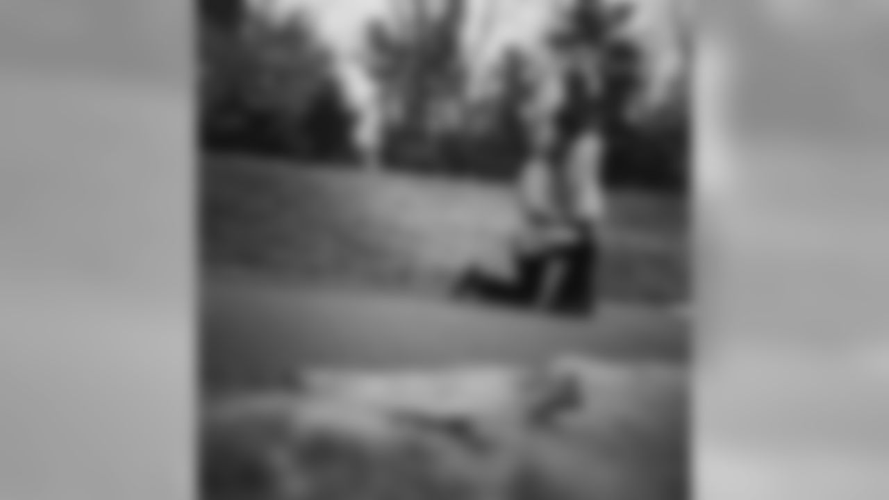 jameswhurst[James Hurst]:One year from today I'll get to put the real ring on her finger. I'm blessed to call her mine. @amandahgriffin