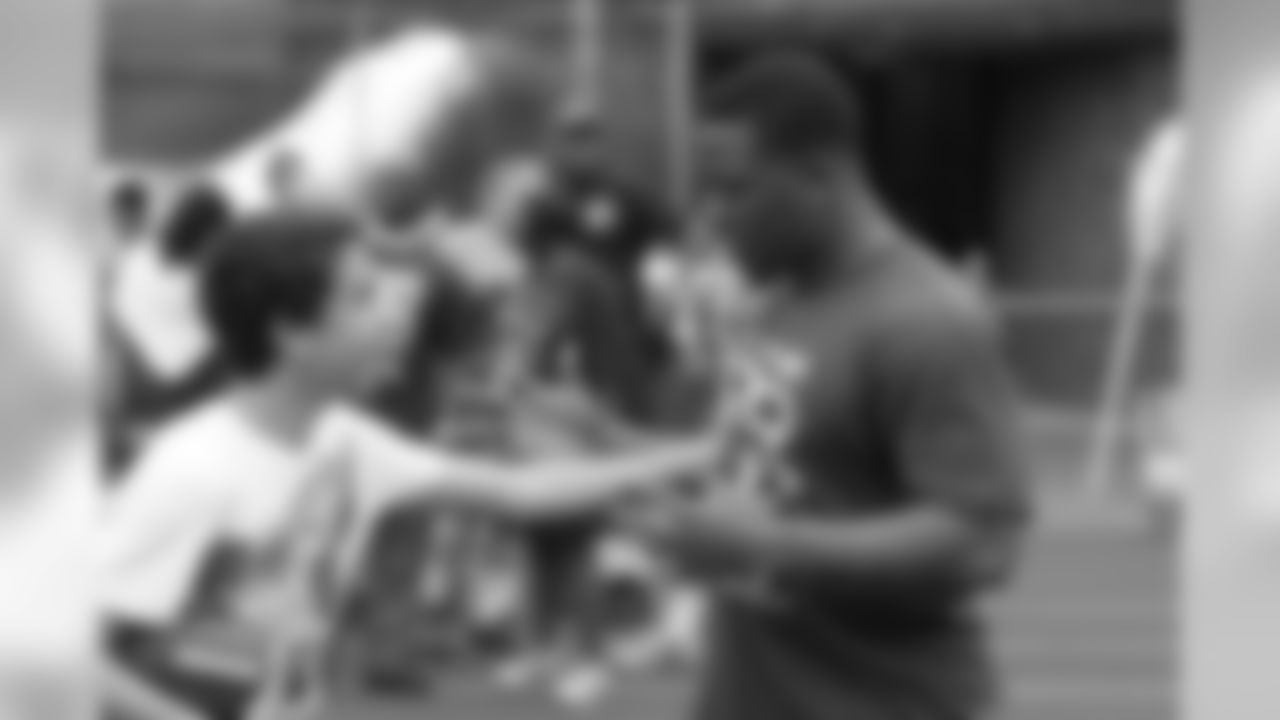 A whopping 558 children attended Ray Rice Day on Saturday, June 12, 2010 in New Rochelle, NY. Rice was joined by Ravens teammates Michael Oher, Lardarius Webb and Joe Flacco, who helped run the football camp for less privileged children.