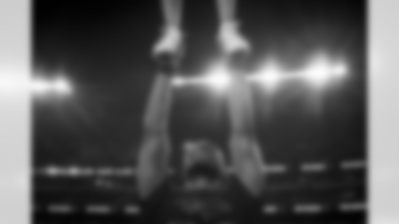 Cheer_vs_Colts-107