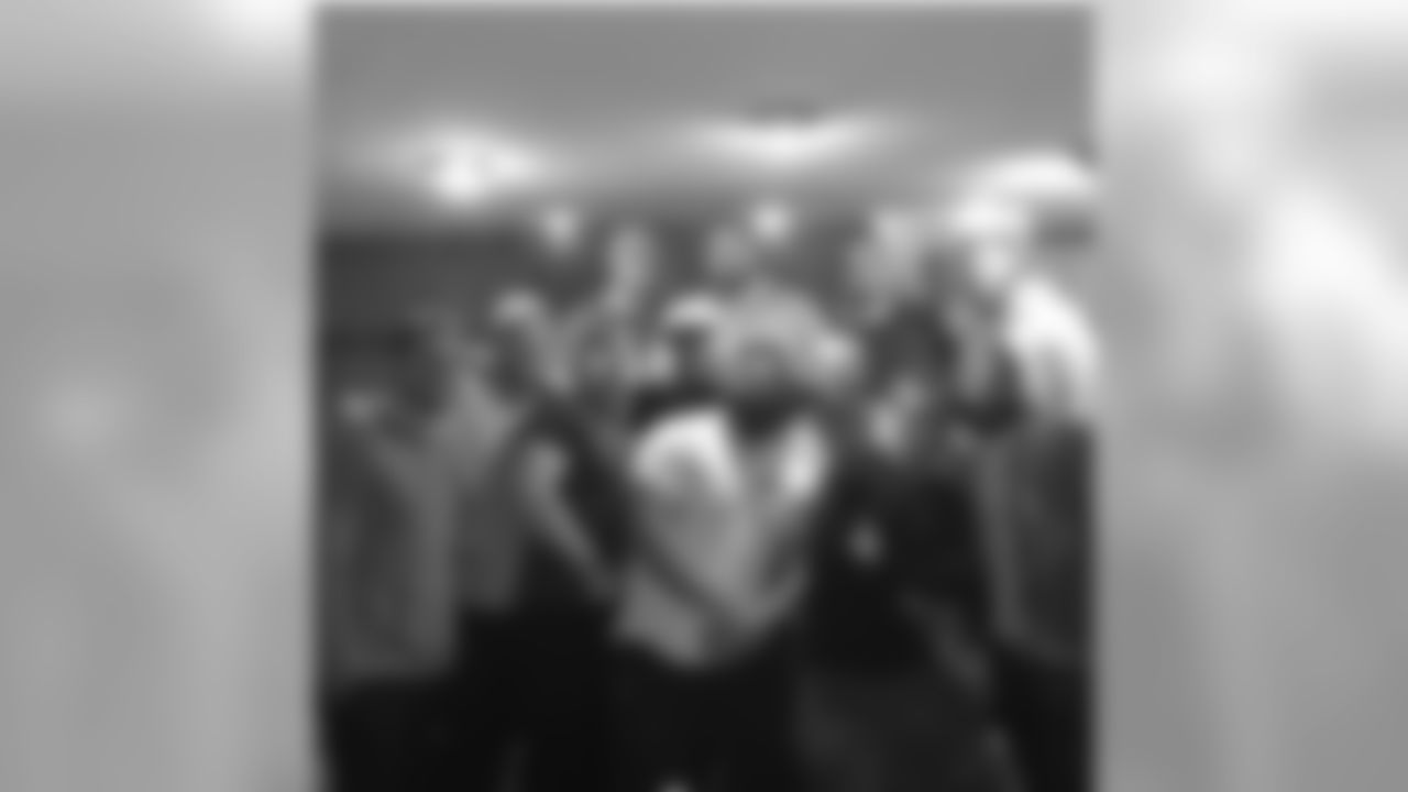 @zsieler95 (Zach Sieler) With friends like this it's never goodbye #ferrispride #dawgsforlife
