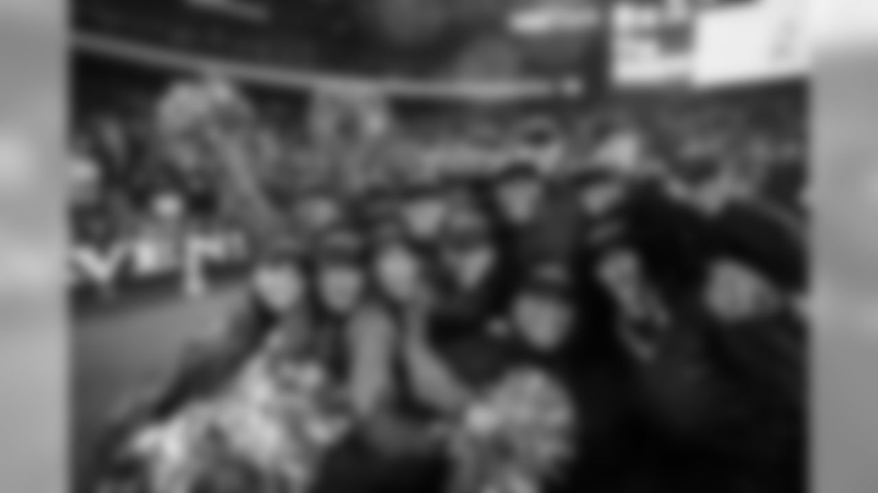 CHEER_VS_STEELERS_2019-104