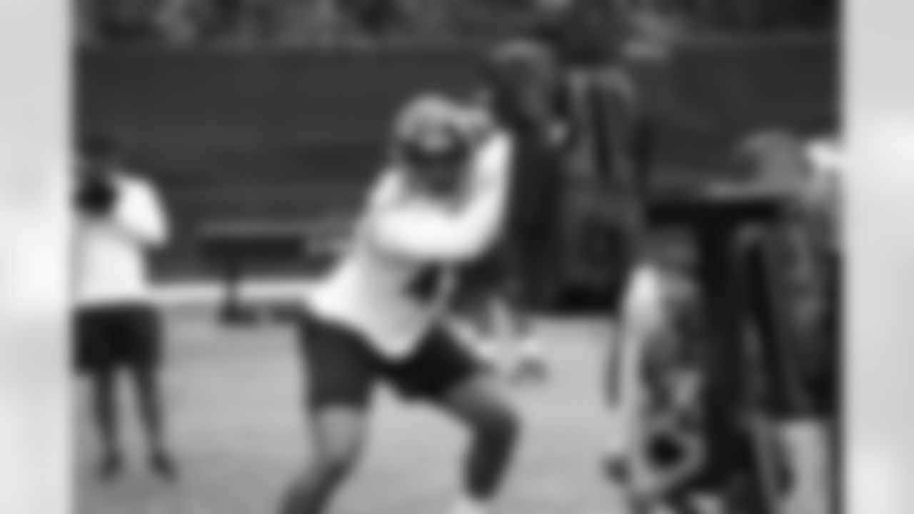OLB Jaylon Ferguson (45)