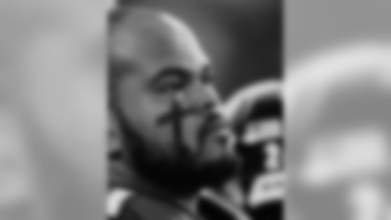 @themainshow_ (Jermaine Eluemunor) "For with God, Nothing shall be impossible" Luke 1:37
