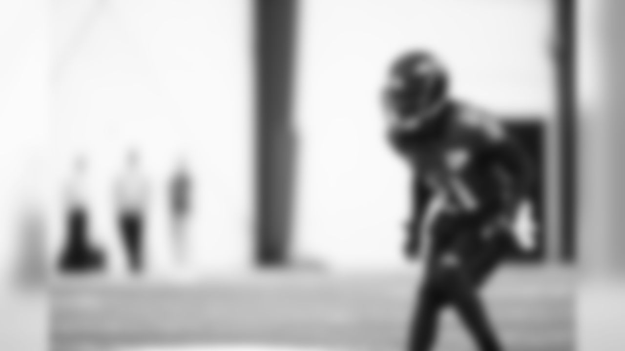 Lardarius Webb 2015 Stats: 54 tackles, 11 passes defensed, 1 interception
Webb is converting from cornerback to safety as he enters the next chapter in his career. The Ravens like Webb at safety because he has the best hands in the secondary and good instincts. Baltimore wants him making plays on the ball in space. Webb played safety in college and at the end of last season, so it's not entirely new, but will take an adjustment period during OTAs.