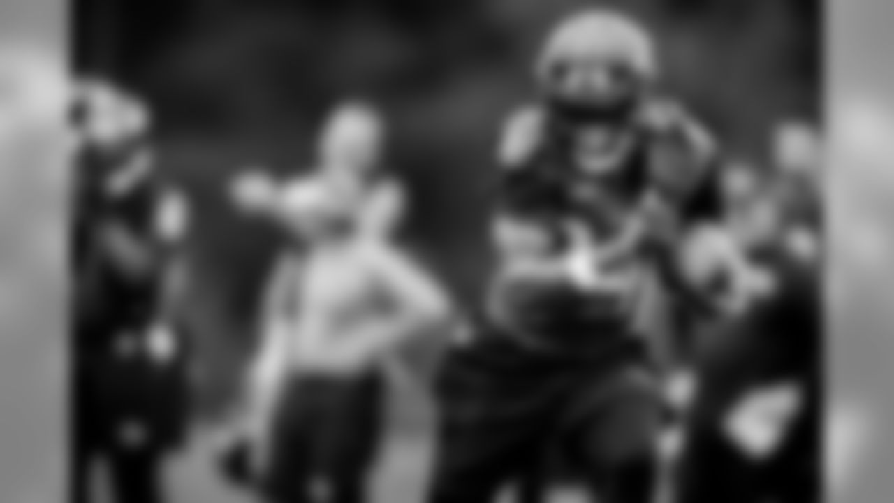 RB Alex Collins