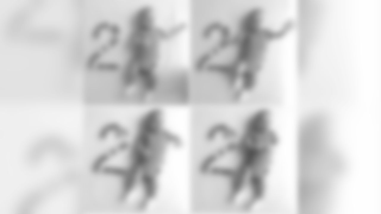 jtuck9 [Justin Tucker]: #Repost @amandalbass - This smiley little boy couldn't stop wiggling and giggling for his 2 month picture today.