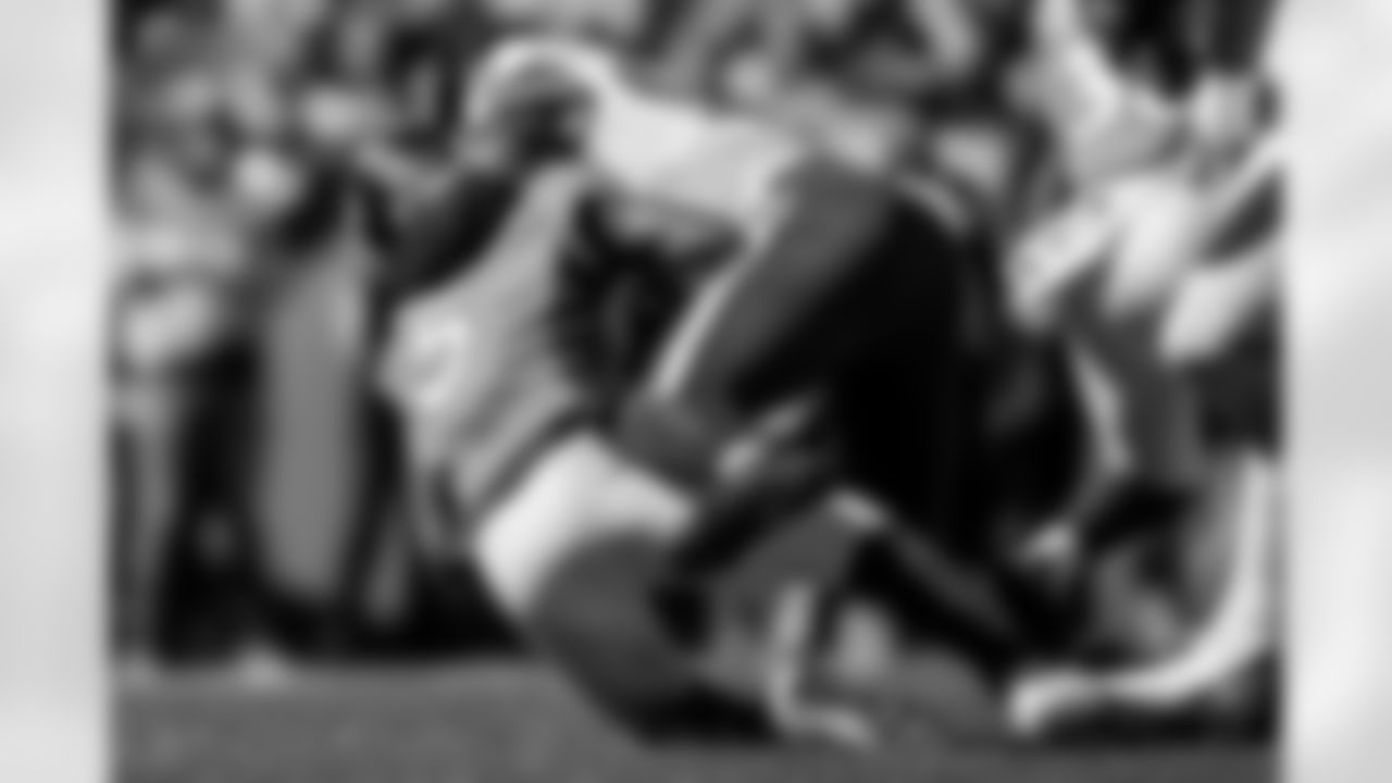 OLB Odafe Oweh sacks Broncos' QB Teddy Bridgewater