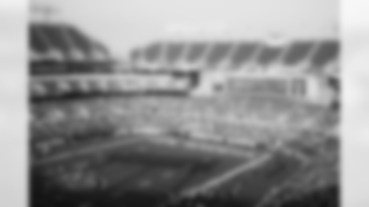 What's the atmosphere like at M&T Bank Stadium?