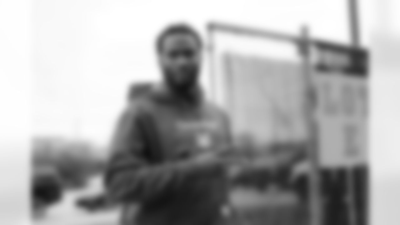 RB Latavius Murray
