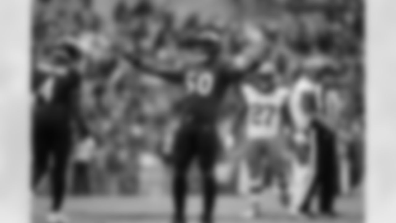 OLB Justin Houston