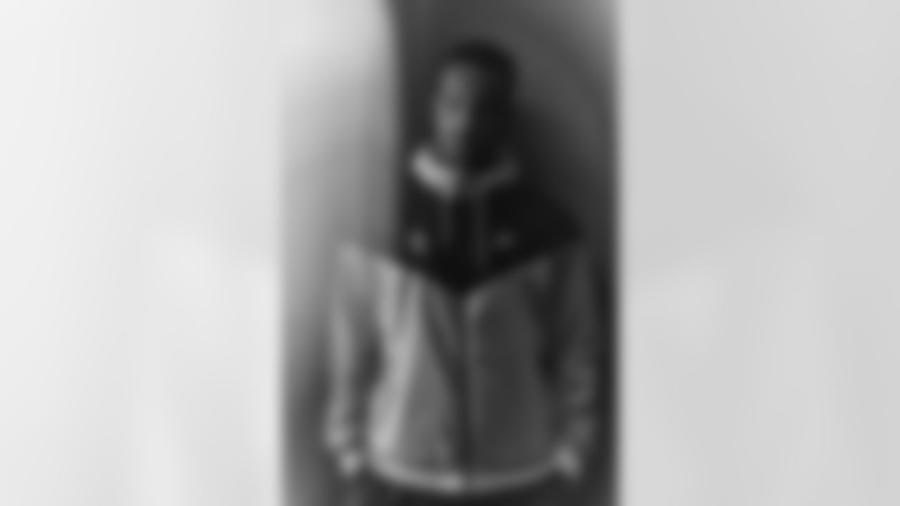 CB Iman Marshall