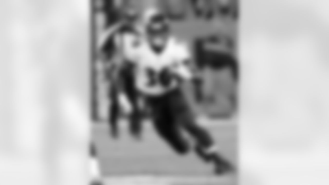 The Ravens will be without their dynamic kick returner Jacoby Jones this Sunday, and it's unclear exactly who will take over the kick and punt return duties. Lardarius Webb and Tandon Doss are two options at punt returner, and Bernard Pierce was back as the kick returner last week following the injury. Jones' big-play ability on returns was critical last season, and the Ravens lose a dynamic weapon with him on the sidelines.