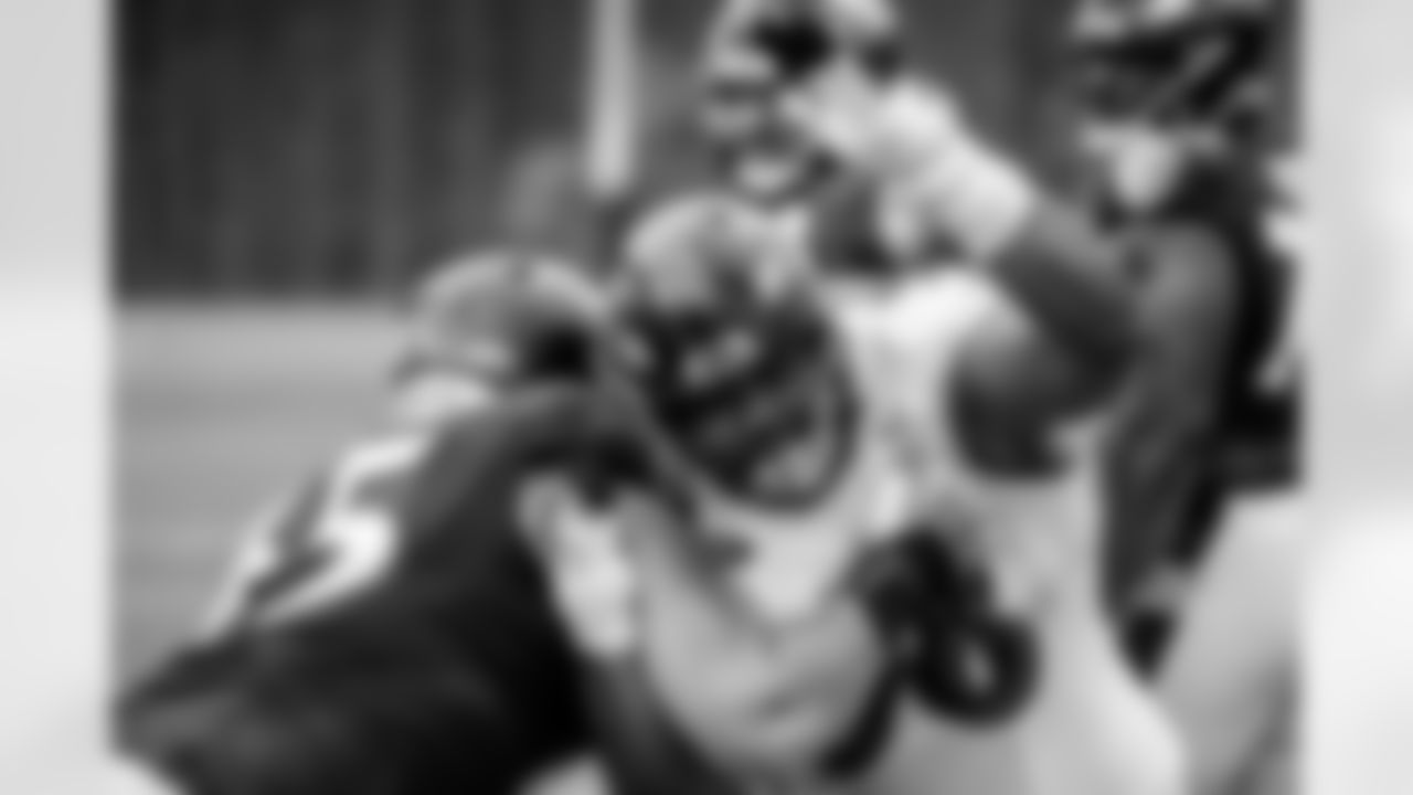 DT Brandon Williams