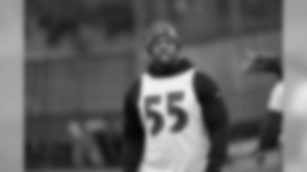OLB Terrell Suggs
