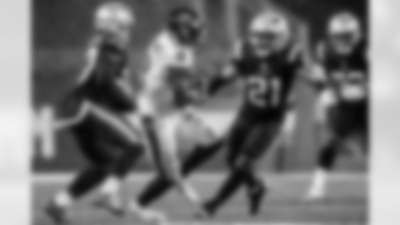 WR Devin Duvernay