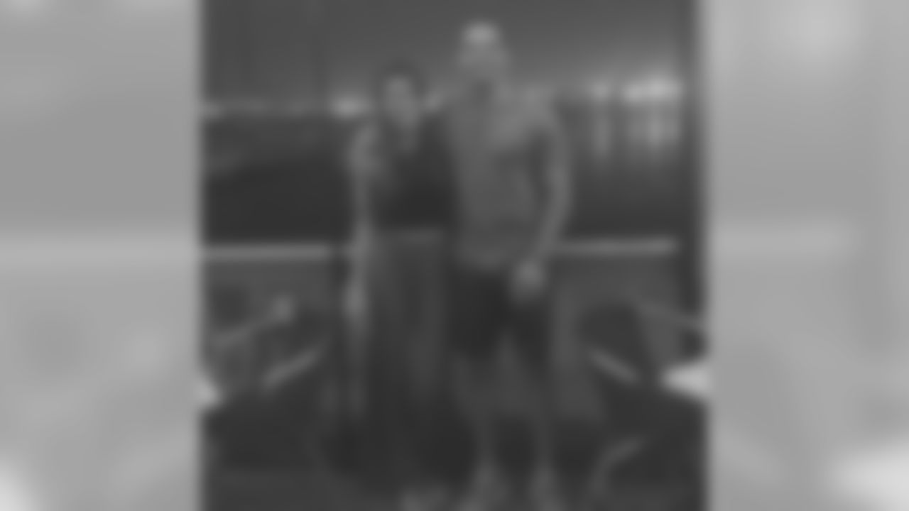 mikecamp15[Michael Campanaro]: #DateNight #McHammerPants #Yeezys