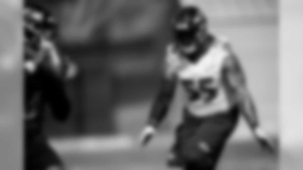 OLB Terrell Suggs