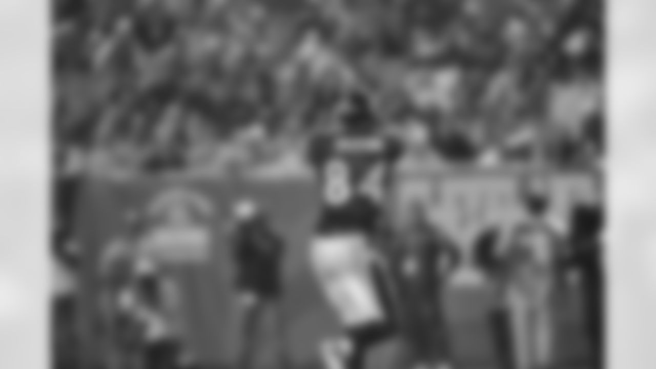 Some of the best shots from the Ravens-Browns game on Sunday, Dec. 4th at Cleveland Browns Stadium.