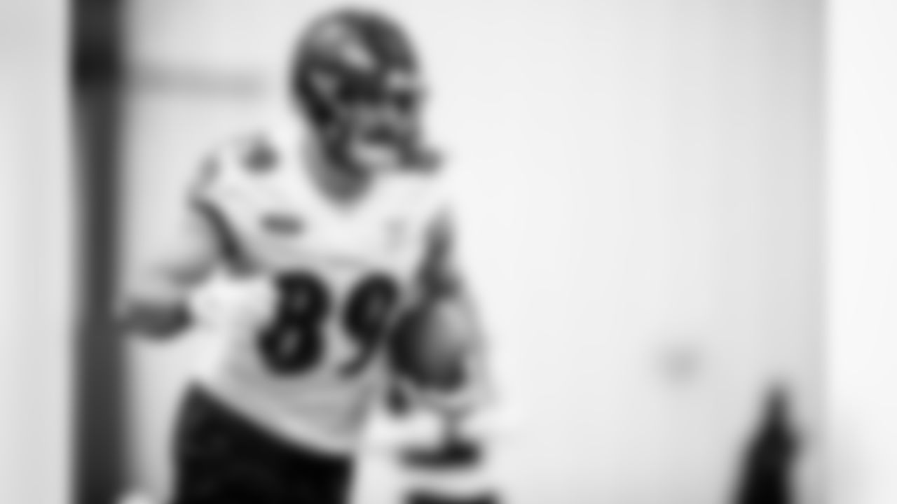 TE Mark Andrews