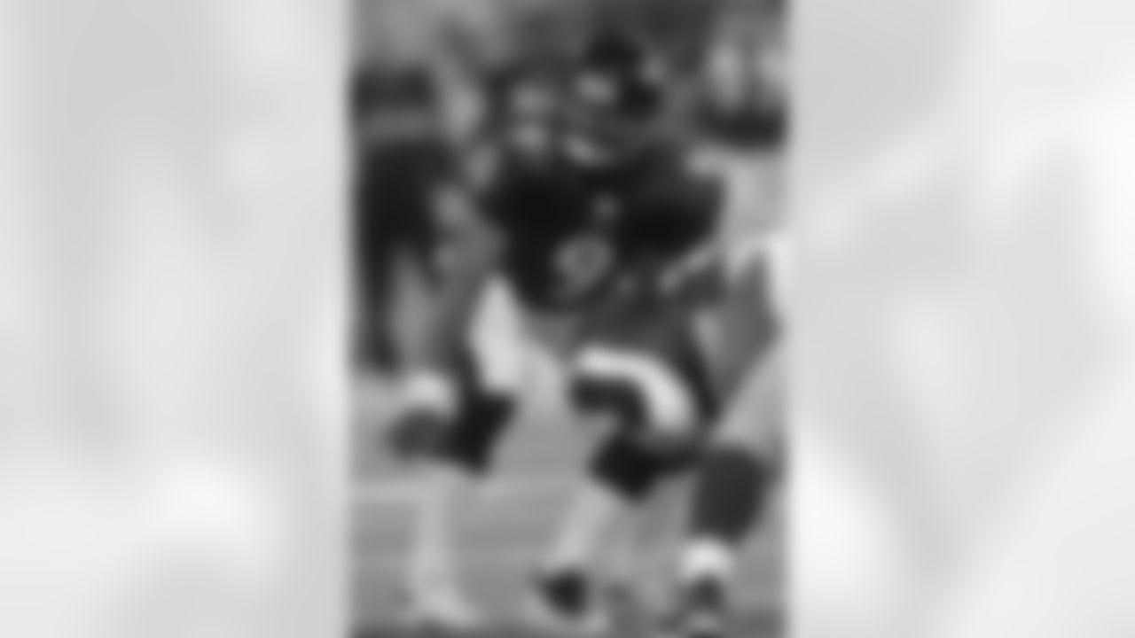 Steve McNair 2006 Preseason action