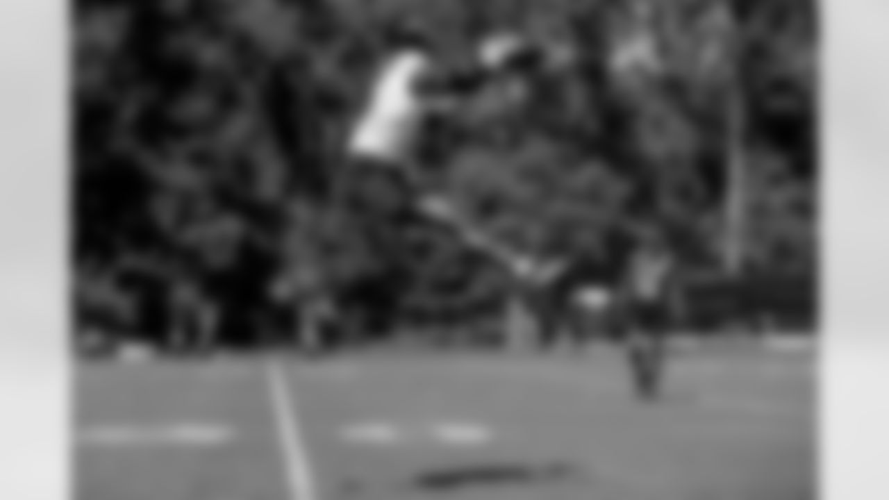 WR Marquise Brown