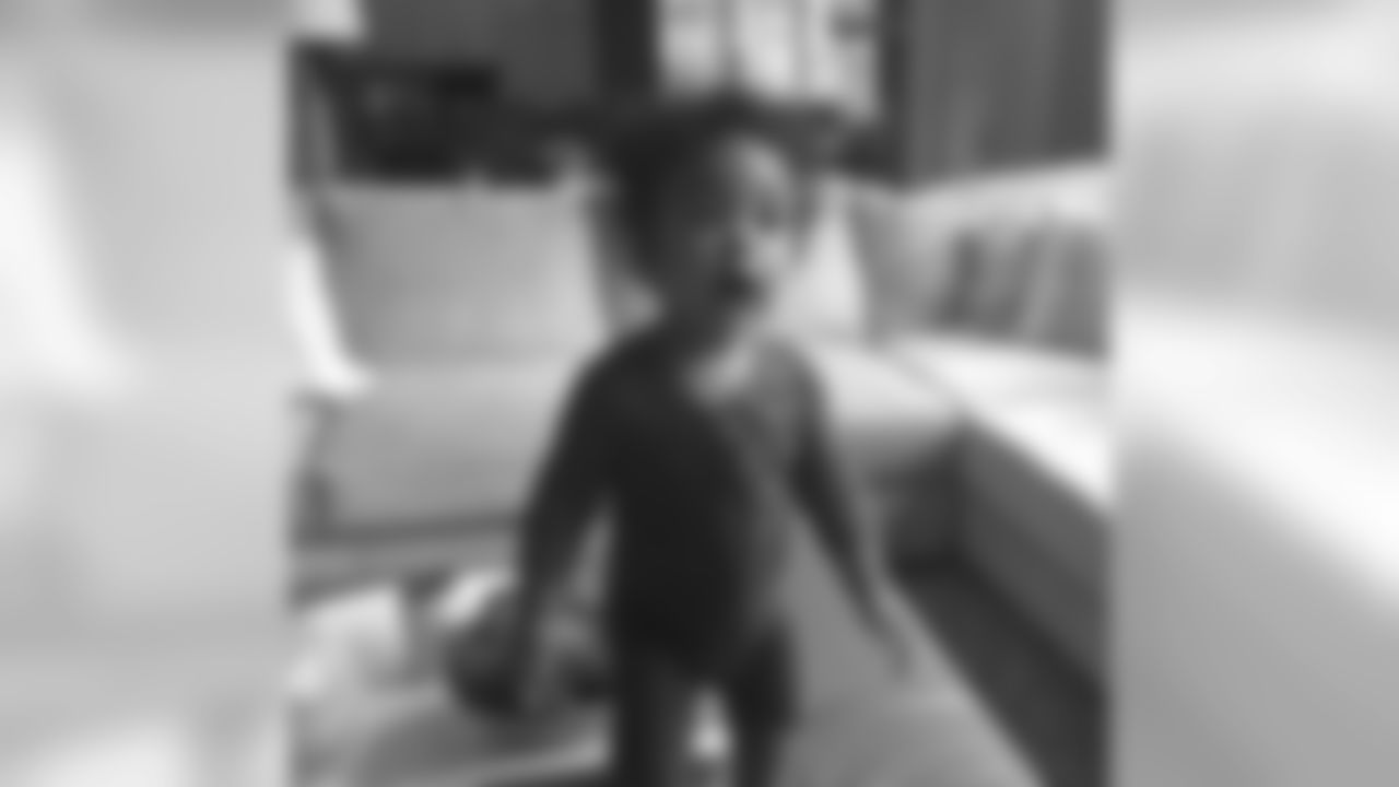 aceandsmitty[Steve Smith Sr.]: Deuce getting into the cartoon game. Sidenote PJ game is Running a Lil small. 1yr old but size 18-24 months Lmao