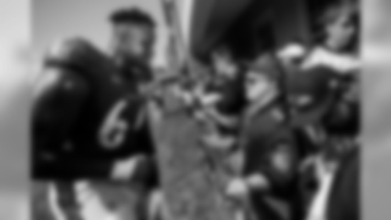 The Baltimore Ravens hold a joint training camp practice with the Jacksonville Jaguars at the Under Armour Performance Center on August 6, 2019 in Owings Mills, MD.